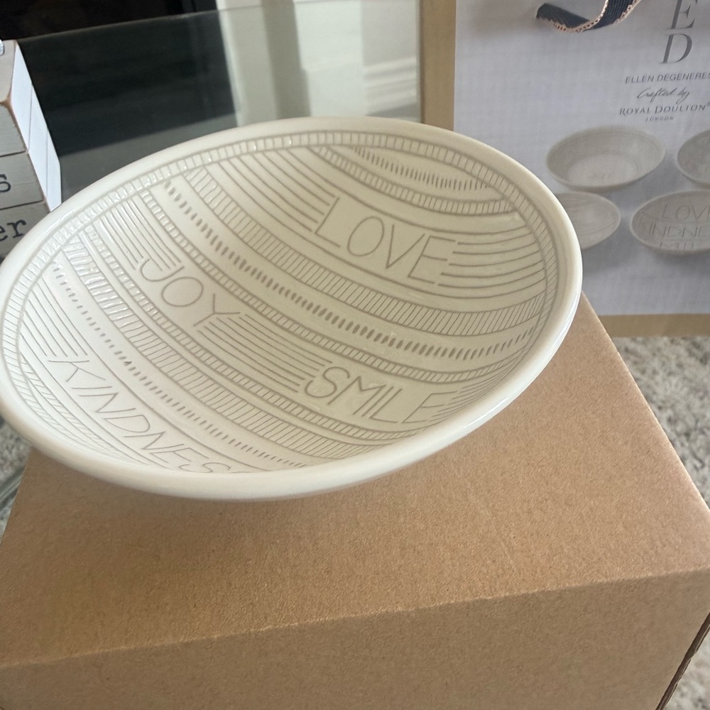 Royal Doulton Cream Ceramic Bowls with Engraved Positive Words